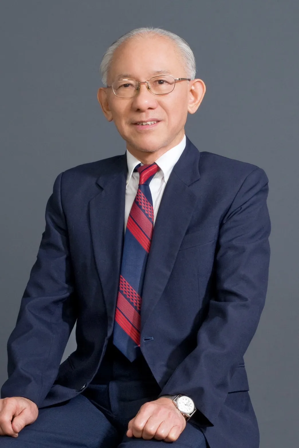 何志培 醫師